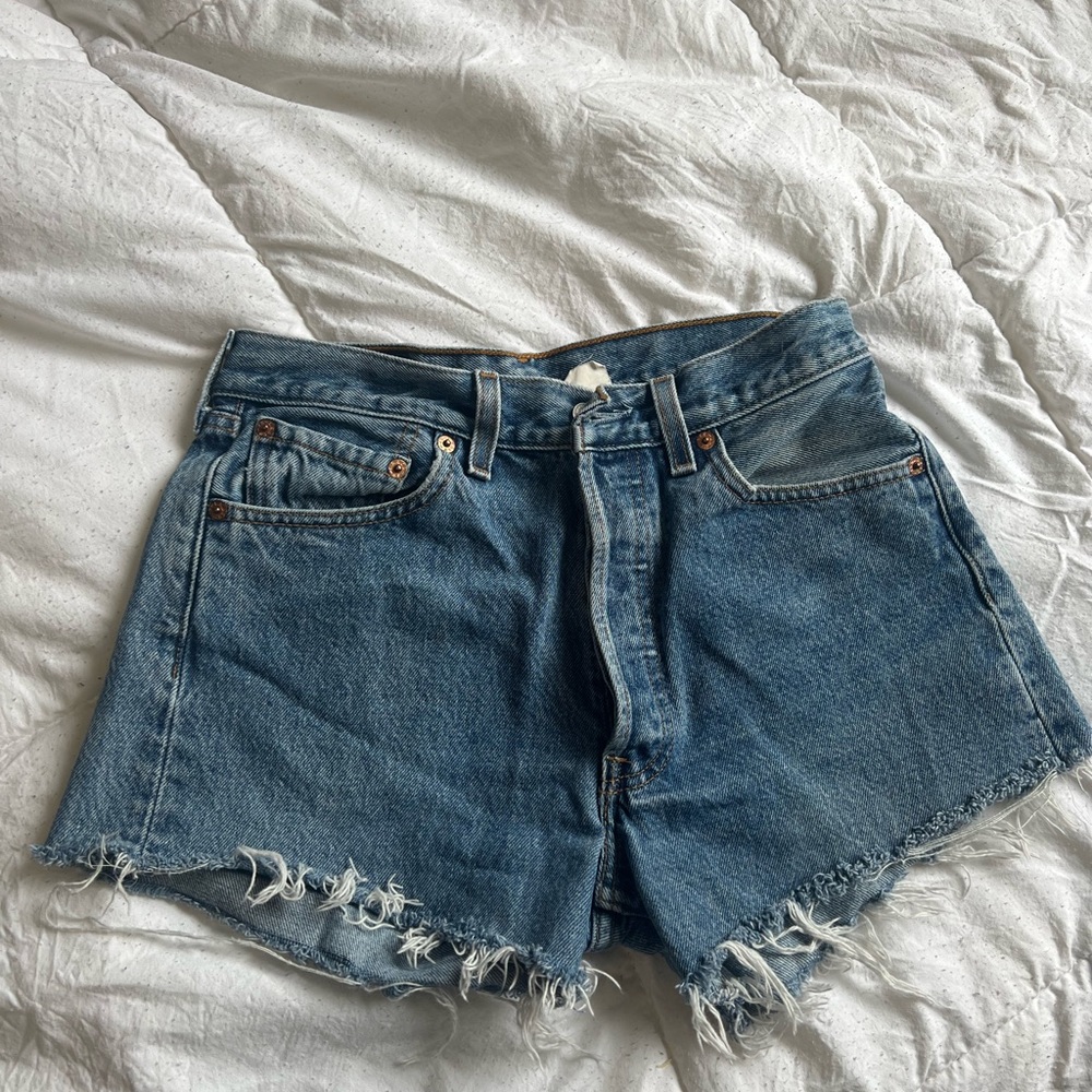 Levi shorts